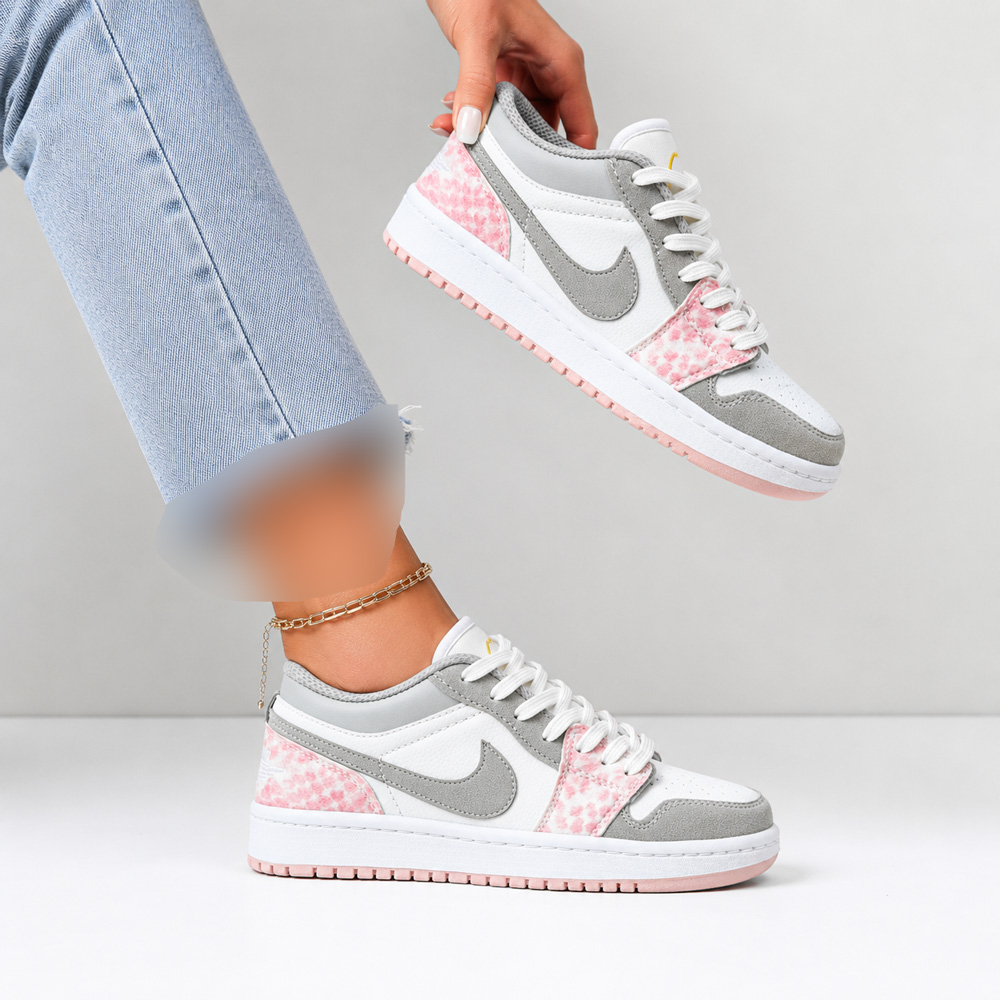 کتونی اسپرت زنانه مدل نایک جردن 1 Nike Jordan رنگ سفید صورتی کد 51464 کتونی اسپرت زنانه مدل نایک جردن 1 Nike Jordan رنگ سفید صورتی کد 51464