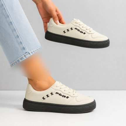 کفش کتونی زنانه ونس vans مدل visa گلدوزی رنگ کرم کد 06401