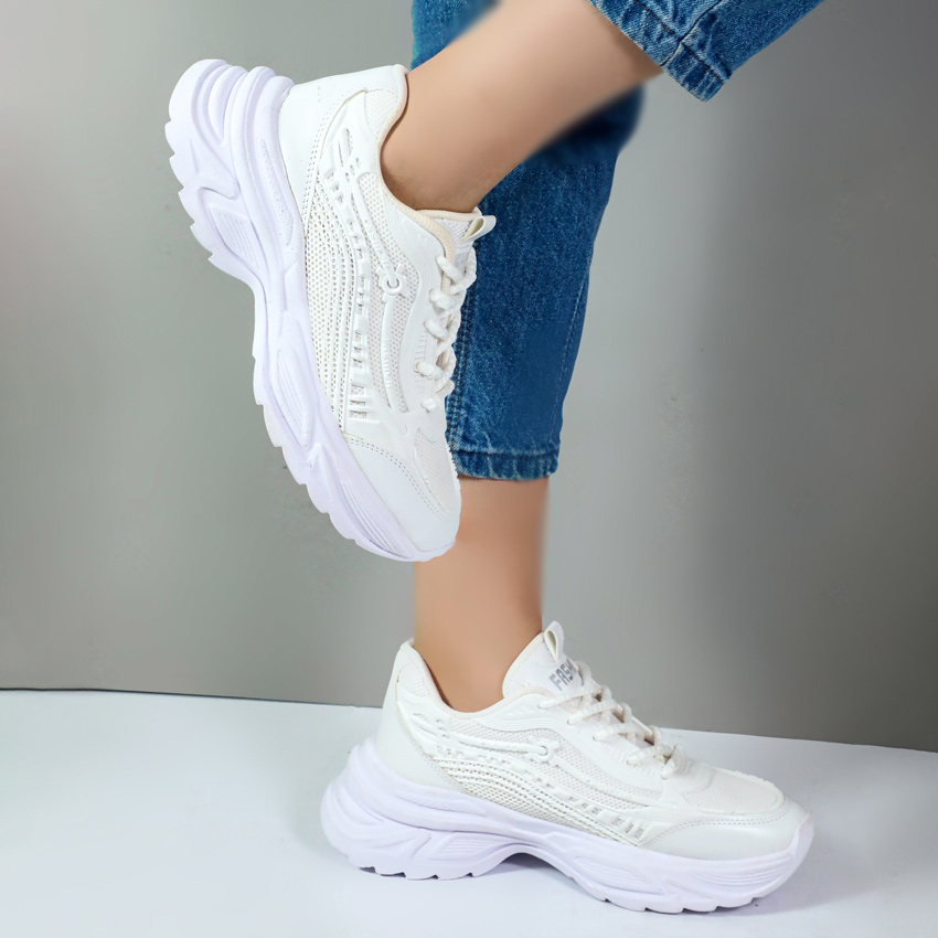 کتونی اسپرت زنانه مدل فشیون راحتی رنگ سفید کد 053745 کتونی اسپرت زنانه مدل فشیون راحتی رنگ سفید کد 053745