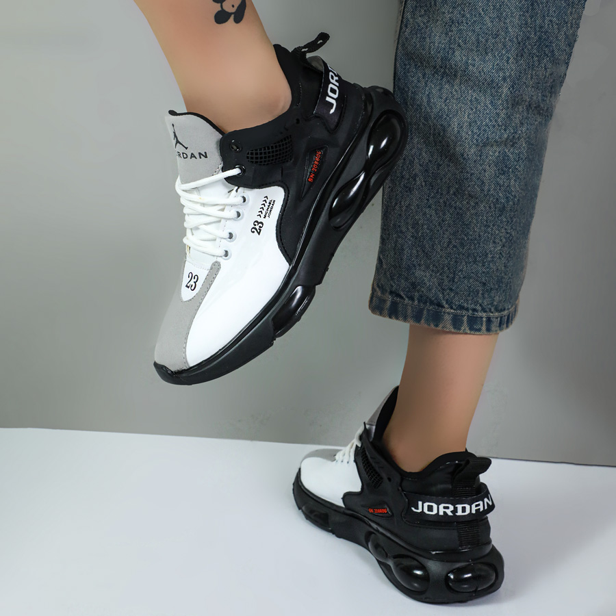 کتونی جردن 23 زنانه و مردانه سفید مشکی سایز 37 تا 44 کتونی جردن 23 زنانه و مردانه سفید مشکی سایز 37 تا 44