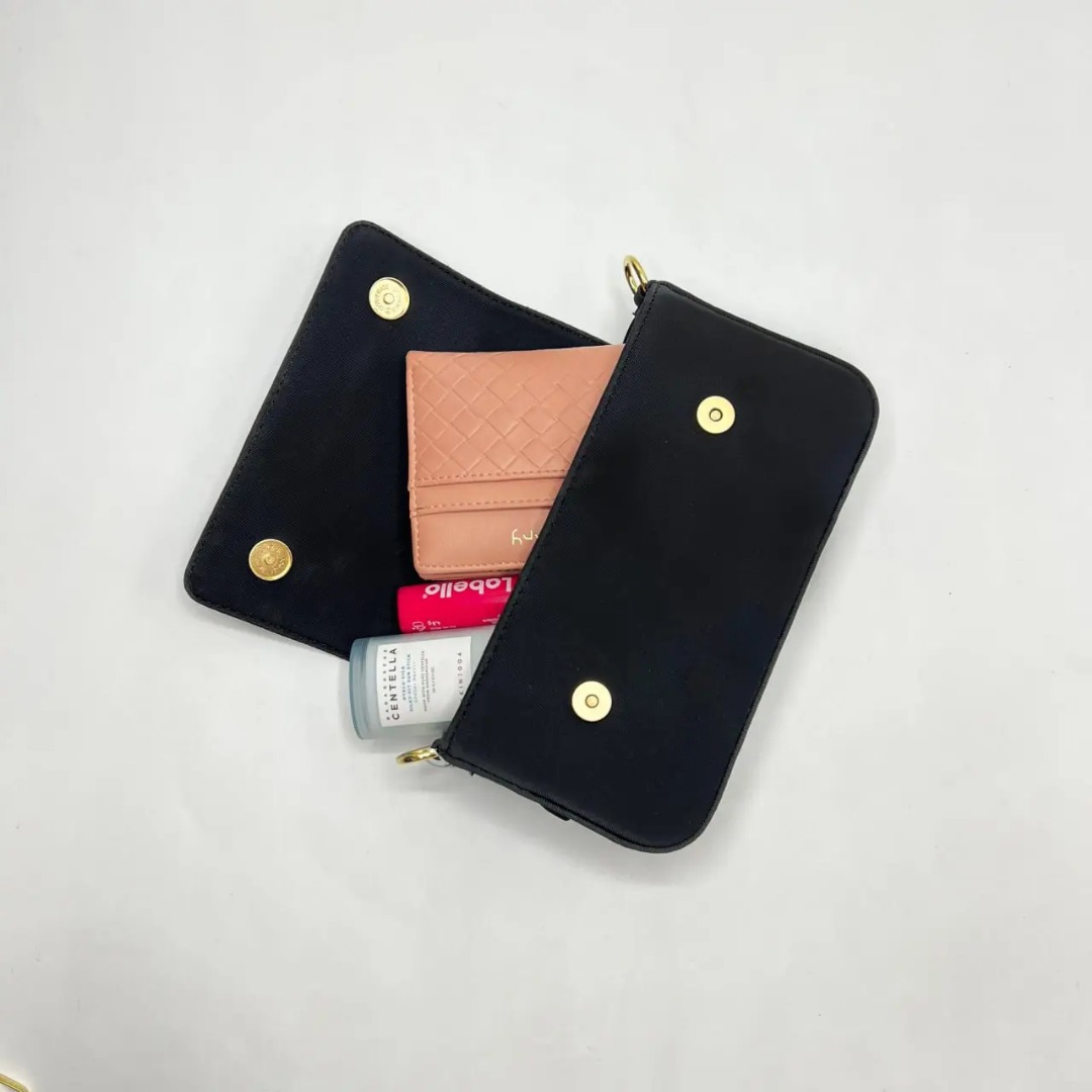 WhatsApp Image 2025-10-25 at 23.53.25 (1)