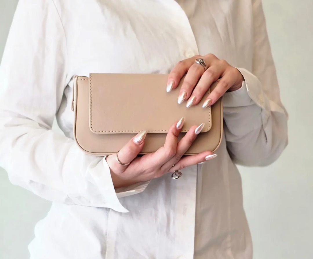 WhatsApp Image 2025-10-25 at 23.54.16