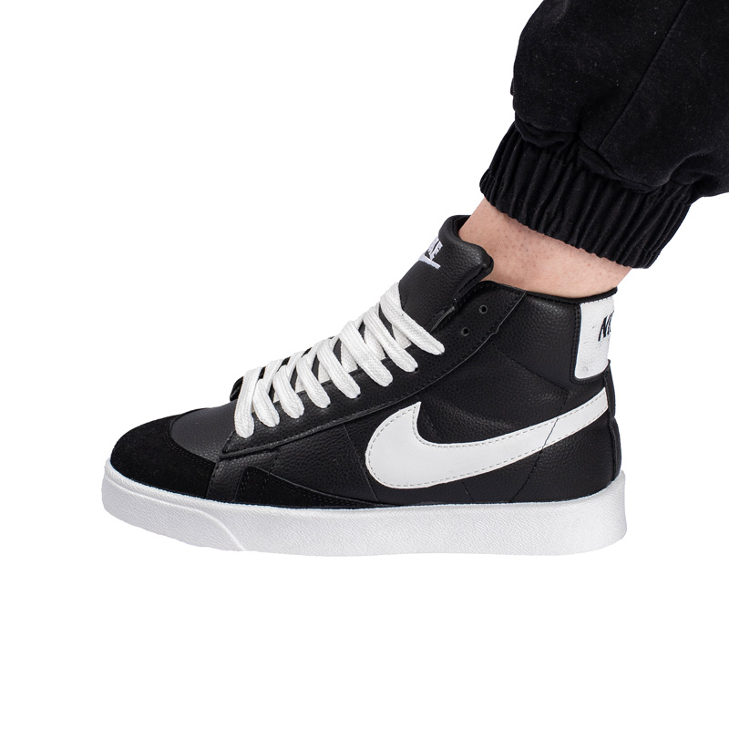 نیم بوت اسپرت مردانه مدل نایک بلیزر Nike Blazer رنگ مشکی سفید کد 6953 نیم بوت اسپرت مردانه مدل نایک بلیزر Nike Blazer رنگ مشکی سفید کد 6953