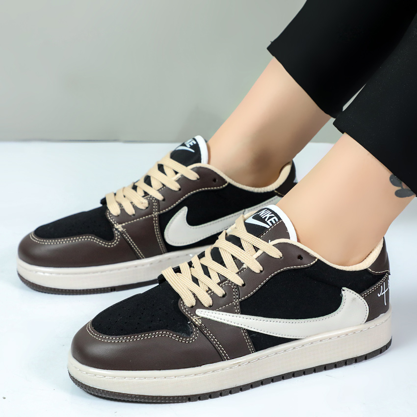 کتونی اسپرت زنانه مدل نایک تراویس رنگ مشکی قهوه ای کد 099898 کتونی اسپرت زنانه مدل نایک تراویس رنگ مشکی قهوه ای کد 099898