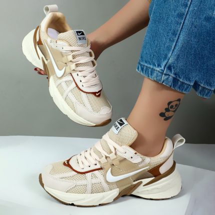 کتونی اسپرت زنانه مدل وی تو کی v2k رنگ کرم کد 31119