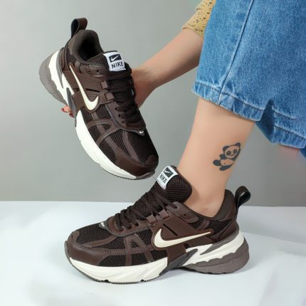 کتونی اسپرت زنانه مدل وی تو کی v2k رنگ قهوه ای کد 31118