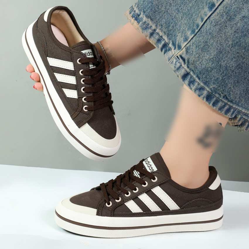 کفش کتونی زنانه ونس vans سه خط سامبا نیو رنگ قهوه ای کد 08101 کفش کتونی زنانه ونس vans سه خط سامبا نیو رنگ قهوه ای کد 08101