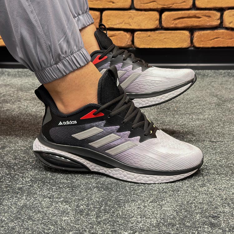 کتونی اسپرت مردانه مدل آدیداس adidas رنگ سفید مشکی کد 8712 کتونی اسپرت مردانه مدل آدیداس adidas رنگ سفید مشکی کد 8712