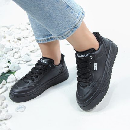 کفش کتونی زنانه رنگ مشکی مدل پول اند بیر pull&bear کد 98235