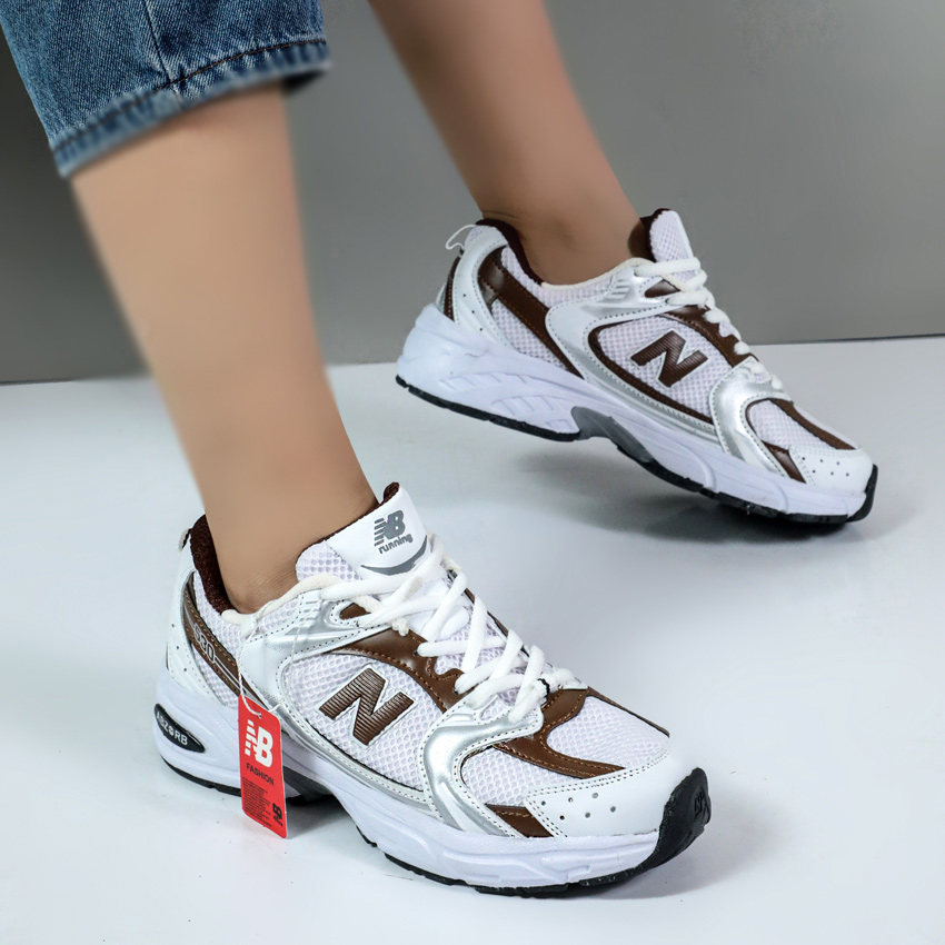 کتونی نیوبالانس 530 سفید قهوه ای زنانه 530 new balance کد 068679 کتونی نیوبالانس 530 سفید قهوه ای زنانه 530 new balance کد 068679
