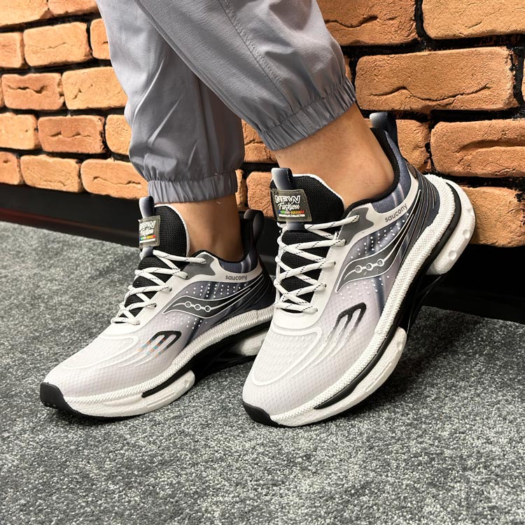 کتونی مردانه اسپرت رانینگ مدل ساکونی Saucony رنگ مشکی طوسی کد 14220 کتونی مردانه اسپرت رانینگ مدل ساکونی Saucony رنگ مشکی طوسی کد 14220
