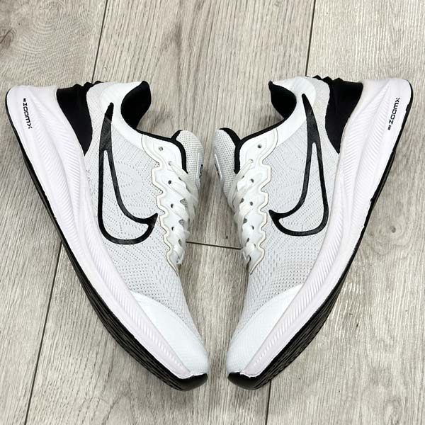 کفش و کتانی مردانه مدل نایک NIKE ZOOM رنگ سفید مشکی کد 1396 کفش و کتانی مردانه مدل نایک NIKE ZOOM رنگ سفید مشکی کد 1396