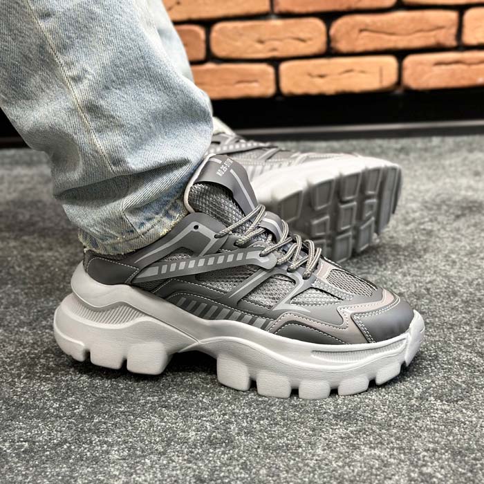 کتونی اسپرت مردانه بالنسیاگا BALENCIAGA رنگ طوسی کد 1300 کتونی اسپرت مردانه بالنسیاگا BALENCIAGA رنگ طوسی کد 1300