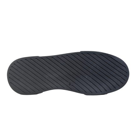 کتونی پوشاکس