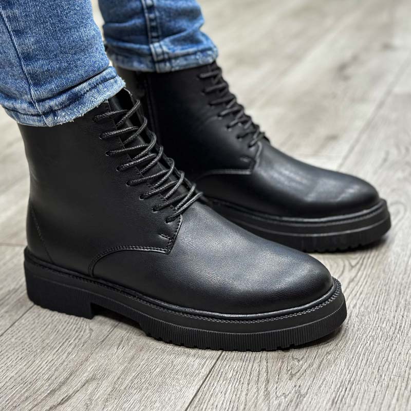 بوت مردانه TIMBERLANDرنگ مشکی ساده کد 34425 بوت مردانه TIMBERLANDرنگ مشکی ساده کد 34425